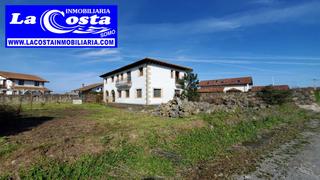 Xalet  Calle la pedrosa. Galizano. chalet 3 apartamentos