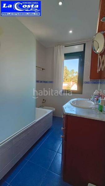 Foto ff2ced2d-ad87-4046-8f2c-faa32b0a0709. Maison jumelée avec chauffage parking dans Somo Ribamontán al Mar