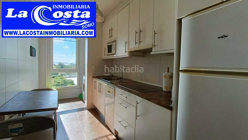 Foto 8d32f006-79f6-4666-9ddd-51bce4f3f7e1. Pis amb calefacció aparcament a Somo Ribamontán al Mar