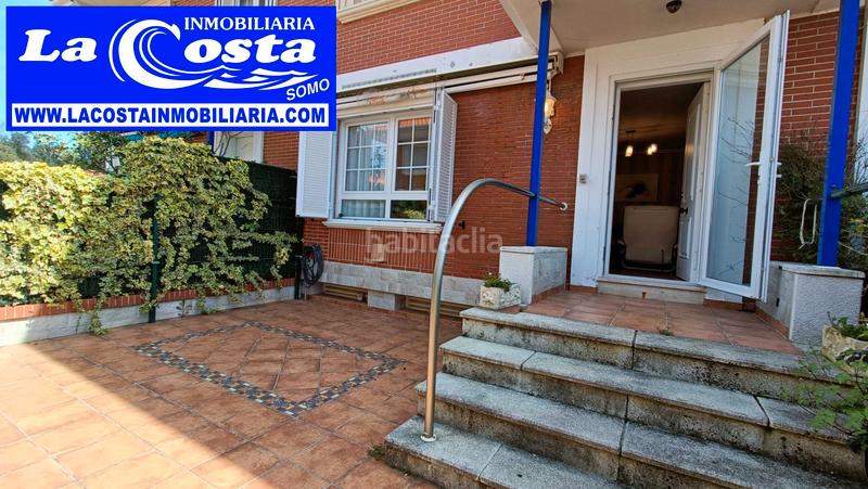 Foto ad34dba1-273e-43ce-9867-d4956c599927. Casa adossada amb calefacció aparcament a Loredo Ribamontán al Mar