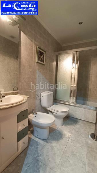 Foto b42cf4cc-70f0-4d0e-8446-746648c9c03c. Casa adossada amb calefacció aparcament a Loredo Ribamontán al Mar