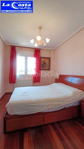 Foto c01ce4fc-3554-4475-97c3-d6b1dcfa77e9. Casa adossada amb calefacció aparcament a Loredo Ribamontán al Mar