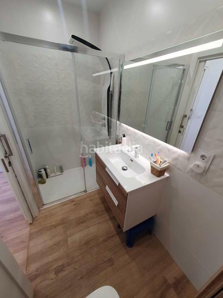 Foto 20c97e97-c89b-457d-b8b7-5a4fc001214c. Piso en pleno centro piso de 4hab totalmente reformado impecable en Santander
