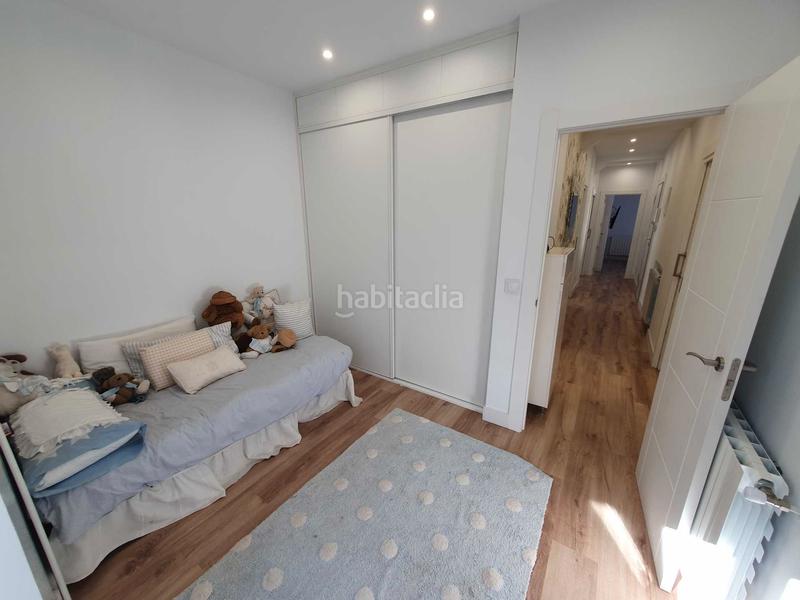 Foto ac1d4daf-9caf-4f71-9986-6cc0c64a425b. Piso en pleno centro piso de 4hab totalmente reformado impecable en Santander