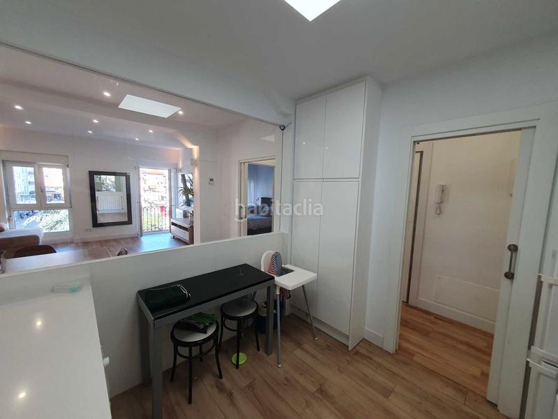 Foto c0004b78-b8f8-4192-828b-83b1a0be2465. Piso en pleno centro piso de 4hab totalmente reformado impecable en Santander