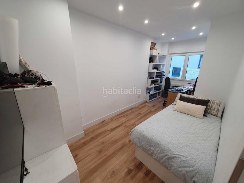 Foto d0c0d294-c6b1-4ca9-be76-2d52fe6ec009. Piso en pleno centro piso de 4hab totalmente reformado impecable en Santander