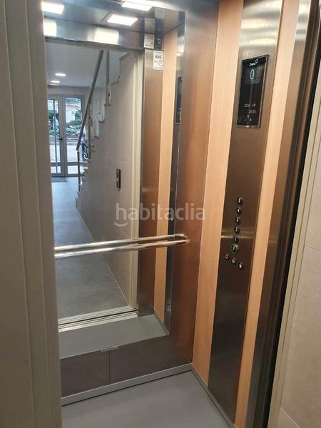 Foto db0bfb30-7332-490f-acf6-68259daeca6b. Piso en pleno centro piso de 4hab totalmente reformado impecable en Santander