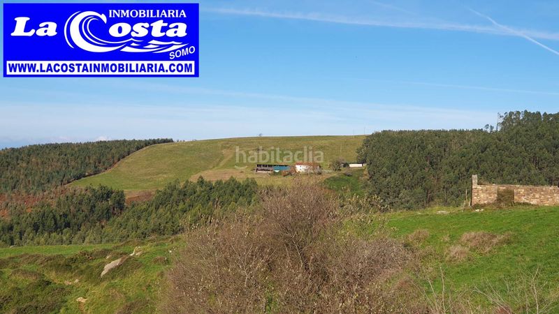 Foto b6d3f1c8-92d1-4bd8-8c5e-317bf72f3044. Casa a Galizano Ribamontán al Mar