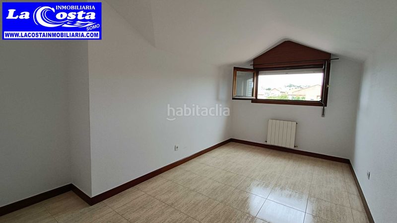 Foto 590e88de-6c61-4773-b89c-94b6bd719f3e. Àtic amb calefacció a Somo Ribamontán al Mar
