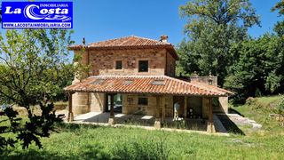 Chalet  Barrio el cagigal. Hoz de anero. palacete de piedra recién rehabilitado.