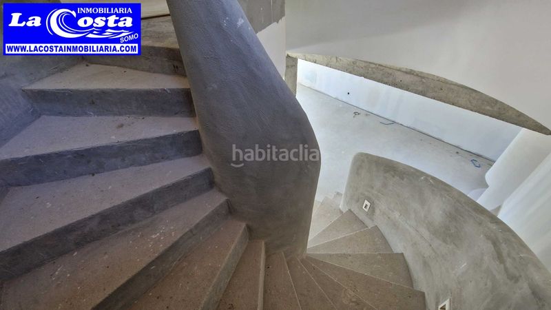 Foto cd96a9bf-c9b0-4e16-a1a8-37ad9d45368d. Xalet amb xemeneia calefacció a Ribamontán al Monte