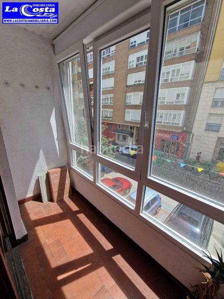 Foto 03e3007d-c0d5-4b14-8dd6-55544fd3eb6d. Pis a calle alta 52 a Numancia - San Fernando Santander
