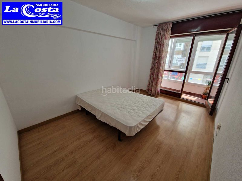 Foto 5526f27c-e91d-433a-8a59-85d1c80c0b54. Pis a calle alta 52 a Numancia - San Fernando Santander