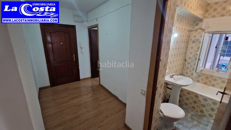 Foto 8afae89d-227d-4556-88df-8478b8b3949b. Pis a calle alta 52 a Numancia - San Fernando Santander