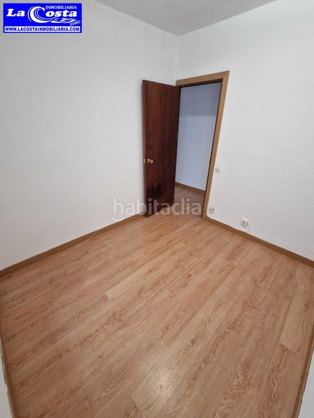Foto 8e897c4d-b9bb-4592-af7b-a9f5923b89a8. Pis a calle alta 52 a Numancia - San Fernando Santander