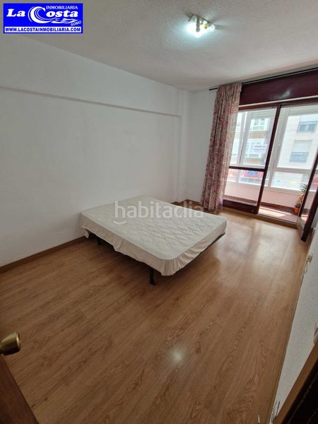 Foto a568c371-2045-45cf-9a3e-577e47676595. Pis a calle alta 52 a Numancia - San Fernando Santander