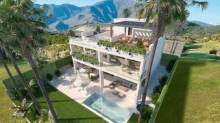 Chalet en Estepona Golf. Excepcional villa de obra nueva en estepona