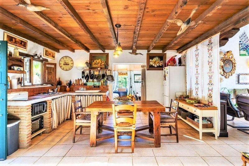 Foto dba4769a-f3bd-4dd5-810a-ebd60e5f434f. Maison avec parking piscine dans La Concha - Resina Golf Estepona