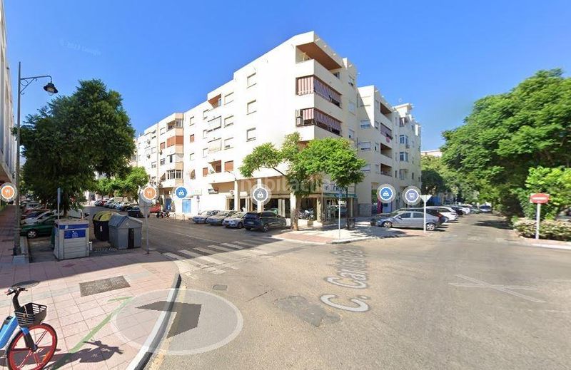 Foto dba5ee38-b7a0-4721-83d7-6ca5c2802122. Alquiler local comercial gran local comercial centro av carlos cano huerta nueva en Estepona