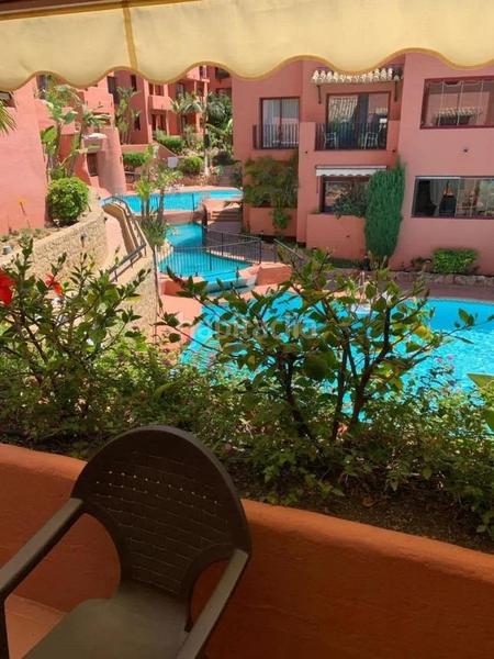 Foto f5be2b5d-31ab-4e08-a125-e8c61fe232fe. Apartament amb calefacció aparcament piscina a Romana Playa Marbella