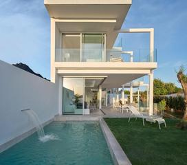 Xalet a Valdeolletas - Las Cancelas - Xarblanca. Villa ubicada en marbella  llave en mano y amueblada