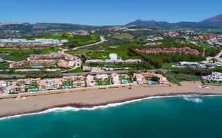 Appartement à Doña Julia Golf. Impresionante apartamento obra nueva en casares costa