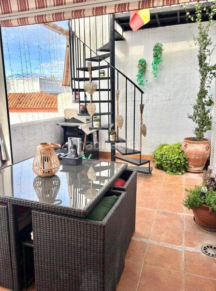 Foto 2d90ea90-1a3c-4a6f-bda5-68c1f1d8438c. Casa adossada amb aparcament piscina a Manilva pueblo Manilva