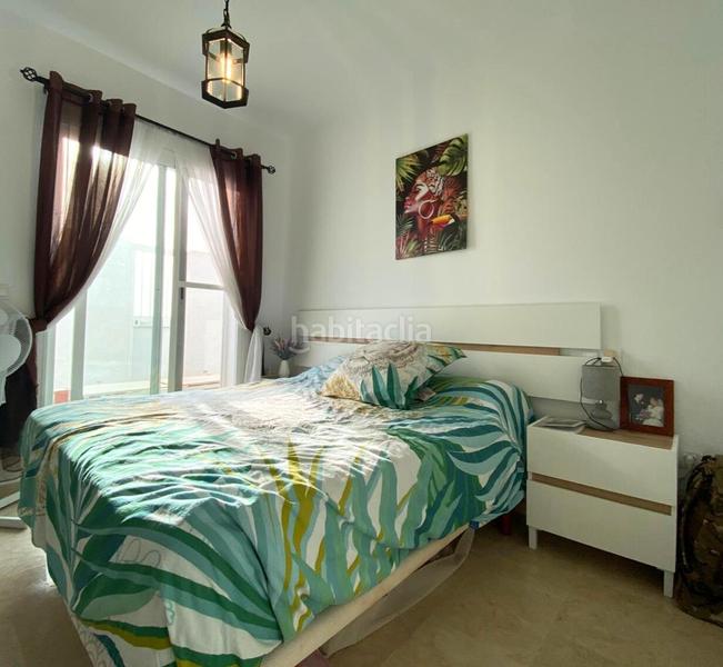 Foto 74bae21c-63ef-4ab2-a62a-0897de86271b. Casa adossada amb aparcament piscina a Manilva pueblo Manilva