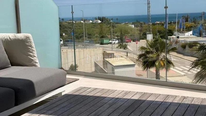 Foto db62ee72-45a5-40c8-a1e1-d511f176a468. Àtic amb calefacció aparcament piscina a Buenas Noches Estepona
