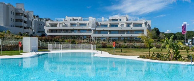 Foto f73cdf1b-f30a-4449-8cb4-41fcaa0c8891. Àtic amb calefacció aparcament piscina a La Cala Golf - Lagar Martell Mijas