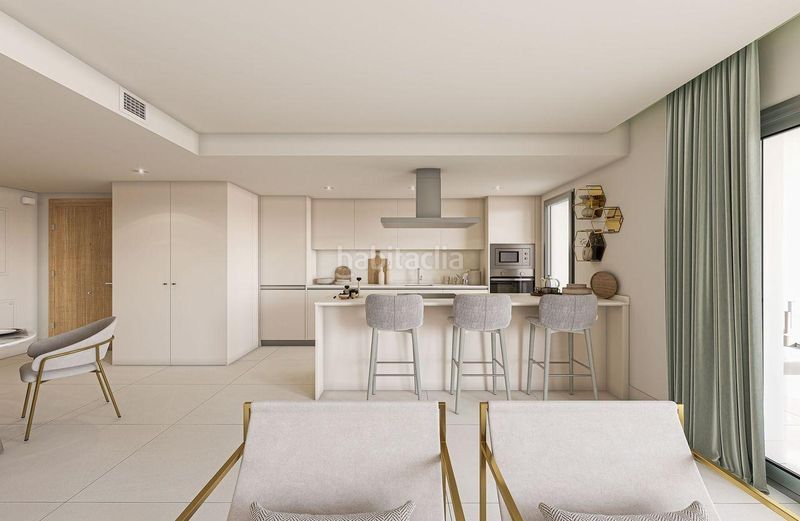 Foto ef7ac56b-1f82-46b9-9ea9-ab97d22389af. Apartament amb calefacció aparcament piscina a Alcorrín Manilva