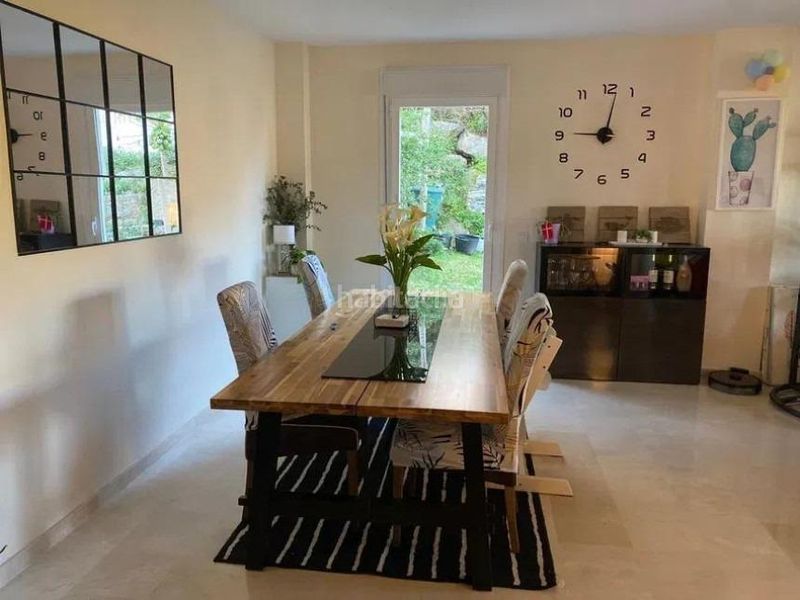 Foto 29afe13f-63bd-40dc-95d8-a7cbe22a688a. Apartament amb aparcament piscina a Alcorrín Manilva