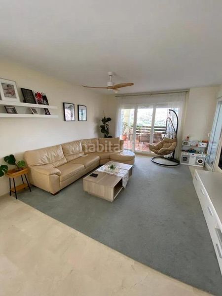 Foto bc594d27-53ff-4567-9d9b-6c2dd1a5f8a3. Apartament amb aparcament piscina a Alcorrín Manilva