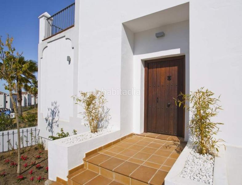 Foto b7e3ad96-f0e6-443a-a9b8-9533eea58002. Chalet mar, golf y montaña en una villa familiar de lujo en Estepona