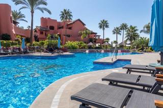 Appartement à Guadalmansa. Urbanizacon en 1º linea de playa