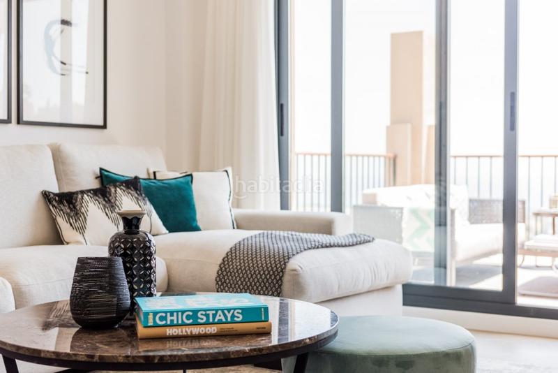 Foto 18b14170-6c6c-46f4-b85f-508e9e9cf27d. Appartamento con riscaldamento parcheggio piscina in Estepona