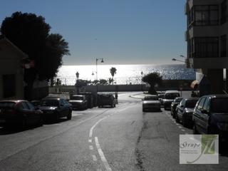 Piso en Puerto de Estepona. Bonito piso junto al puerto y plaza de toros estepona