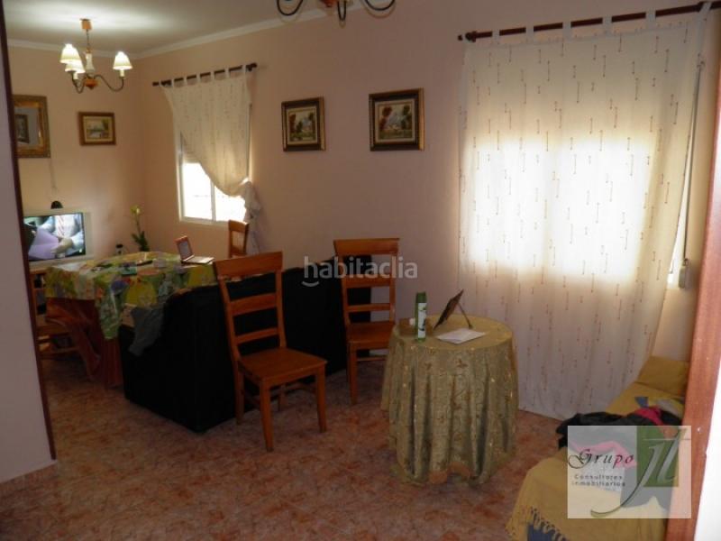 Foto dff7729a-10a6-46fe-876e-c8335f901932. Pis a puerto de Estepona Estepona