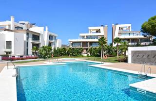 Apartament a El Faro de Calaburra - Chaparral. Apartamento en las lagunas de mijas cerca del mar y con instalac