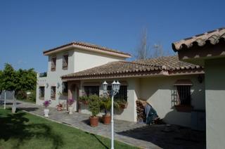 Xalet a Las Lomas de Río Verde. Villa independiente en milla de oro marbella