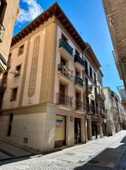Local Comercial a Estella / Lizarra. Local en venta en el centro de estella