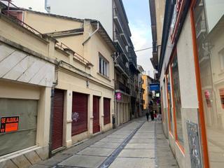 Lloguer Local Comercial a Estella / Lizarra. Local en alquiler en el centro de estellanavarra