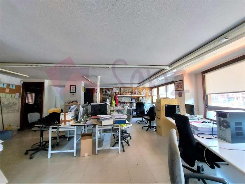 Foto 9398dab9-d543-4715-875d-3301ed97c243. Alquiler oficina fabulosa oficina en edificio las palmeras en esquina en Logroño