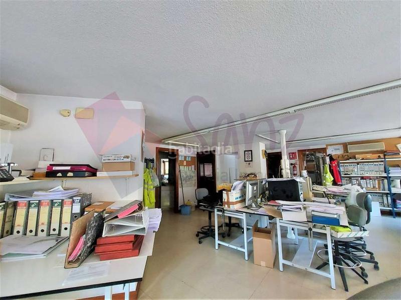 Foto ce9cc088-6643-4d5d-aea3-dbf8a1f2f280. Location bureau avec chauffage parking dans Oeste Logroño