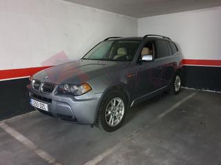 Car parking in Calle Baltasar Gracián