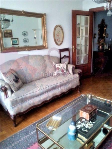 Foto e2e15f7c-152d-47df-9acc-b2fc7a7d9c62. Appartement avec chauffage dans Residencia Logroño