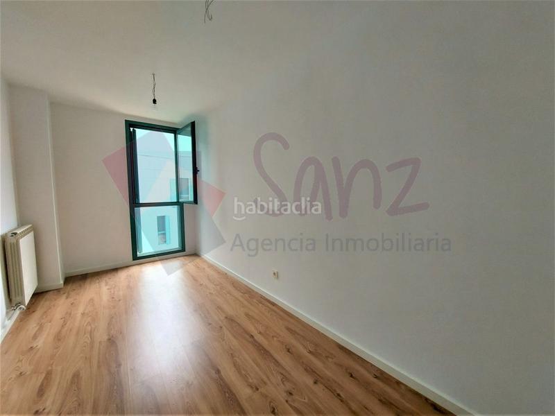 Foto 174a5703-6085-417b-850b-fa3be539ece6. Pis amb calefacció aparcament piscina a La Cava - Fardachón Logroño