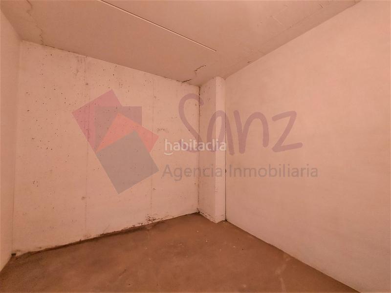 Foto 79d6e6ee-9ef4-4f0d-94a0-3be7a12b2f59. Pis amb calefacció aparcament piscina a La Cava - Fardachón Logroño