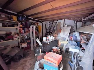 Lloguer Local Comercial a Calle escuelas pías 18