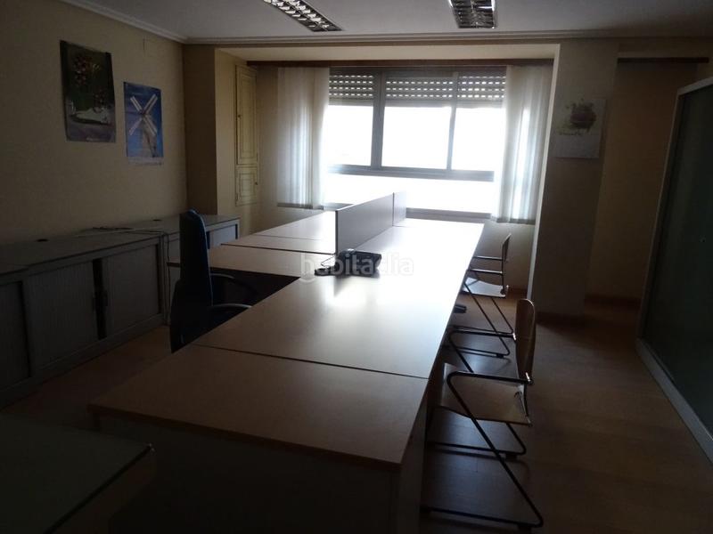 Foto 2a26f6e1-107b-43f7-a8ee-fb584dc04173. Bureau dans Gran Via Logroño